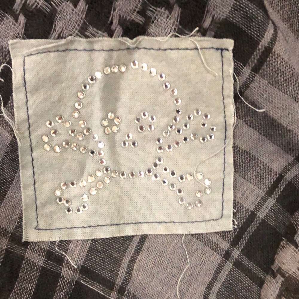 Scarf - Picture 2 of 2